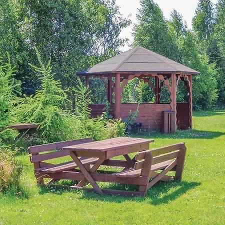 Two-bedroom Holiday In Choczewo